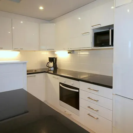 Spacious For 4 With Sauna In Lonttinen Appartement